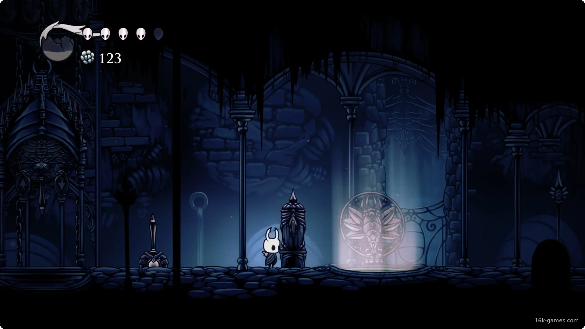 Image showing accessing the Royal Waterway in Hollow Knight.